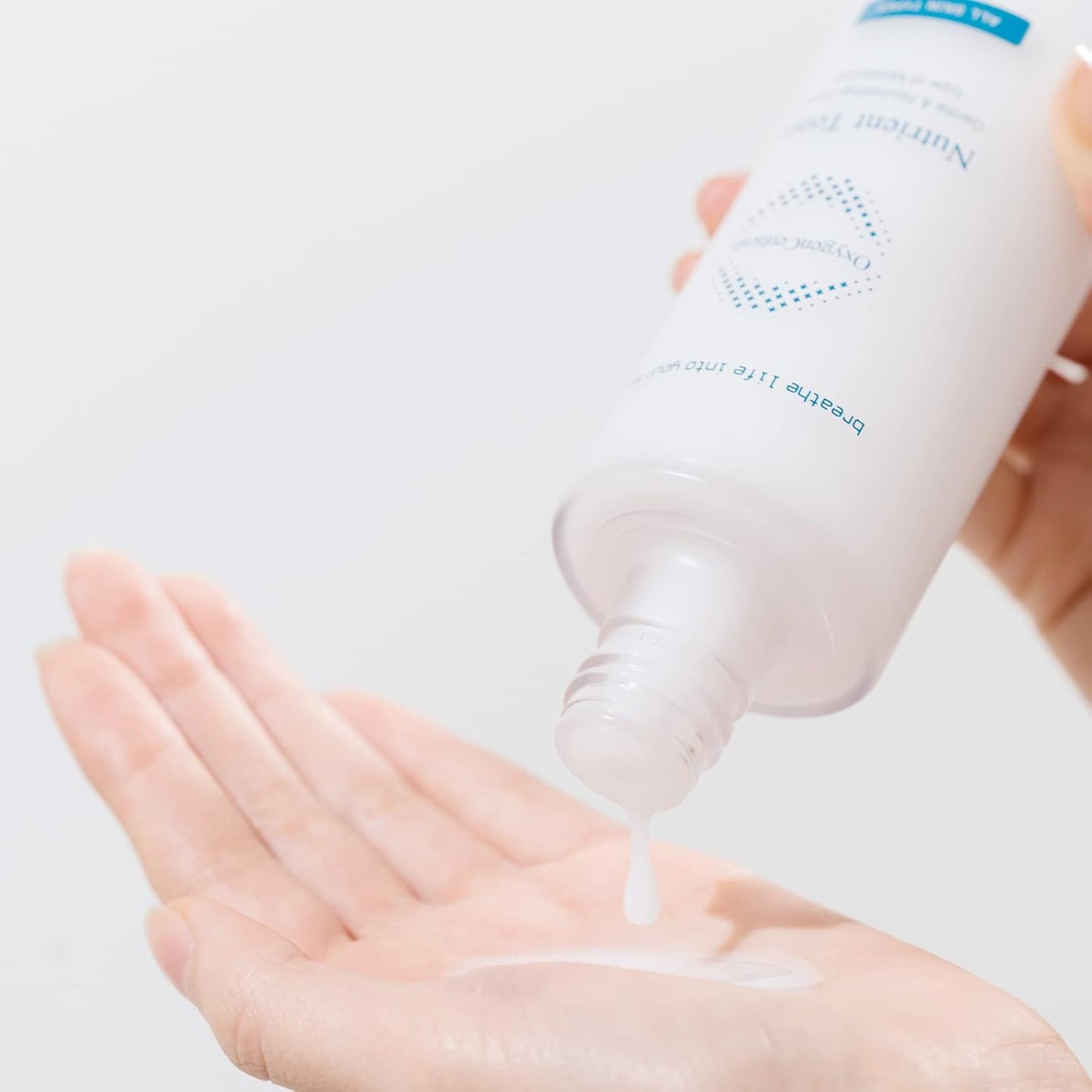 Nutrient Toner – Essence-Type Hydrating Toner for Dry Skin, Deep Moisture & Nourishing Care with Sodium Hyaluronate, Portulaca & Allantoin Extracts. 4.05 fl.oz (120ml)