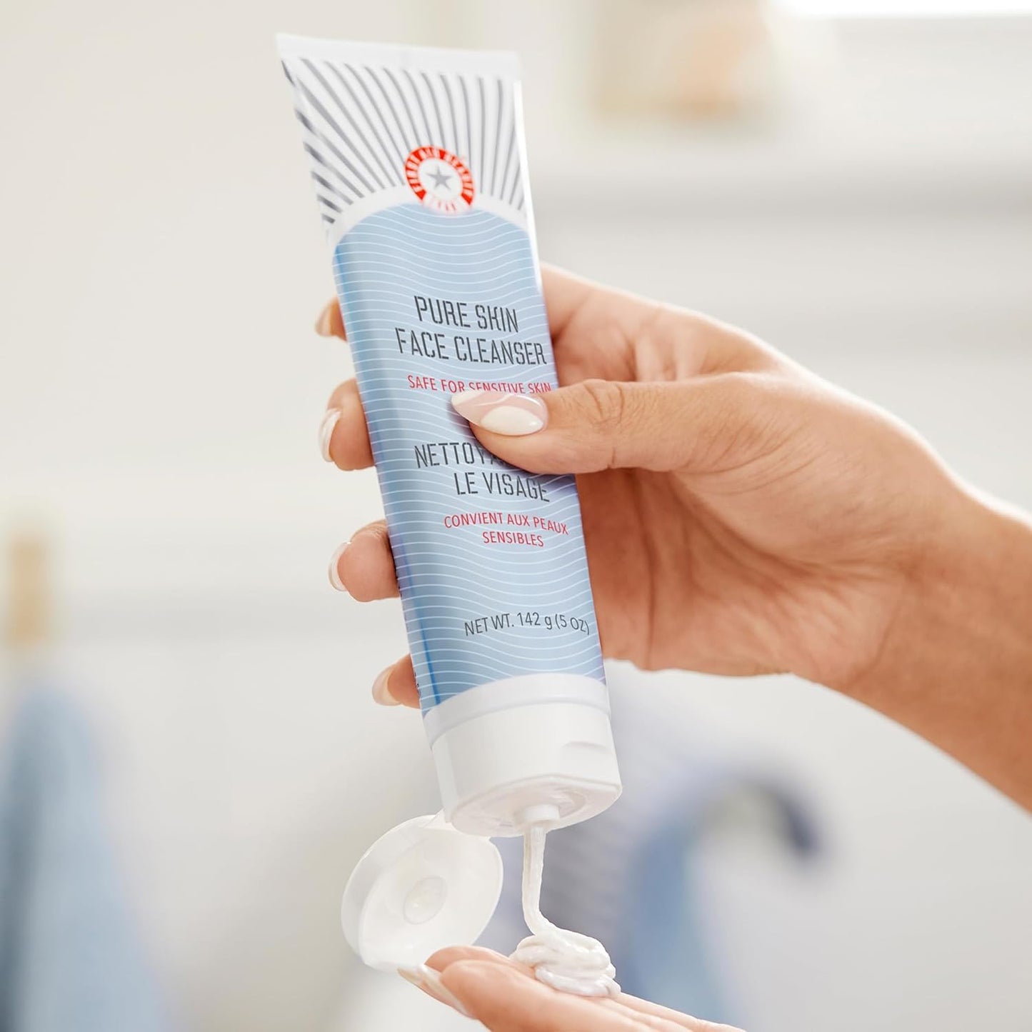 First Aid Beauty - Pure Skin Face Cleanser, Effectively Removes Makeup, Dirt, & Impurities, Gentle Cleanser Leaves skin Soft & Supple, Fragrance Free (5 oz, 2 ct)