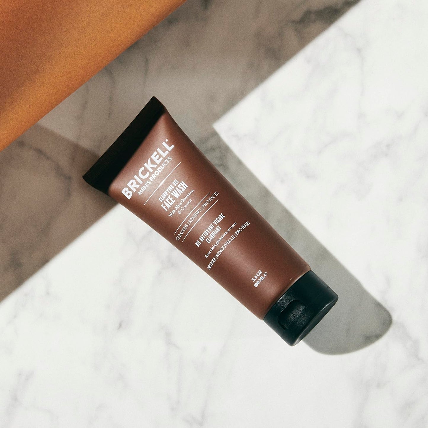 Brickell Men's Clarifying Gel Face Wash for Men, Natural and Organic Rich Foaming Daily Facial Cleanser Formulated With Geranium, Coconut and Aloe (3.4 Ounce)