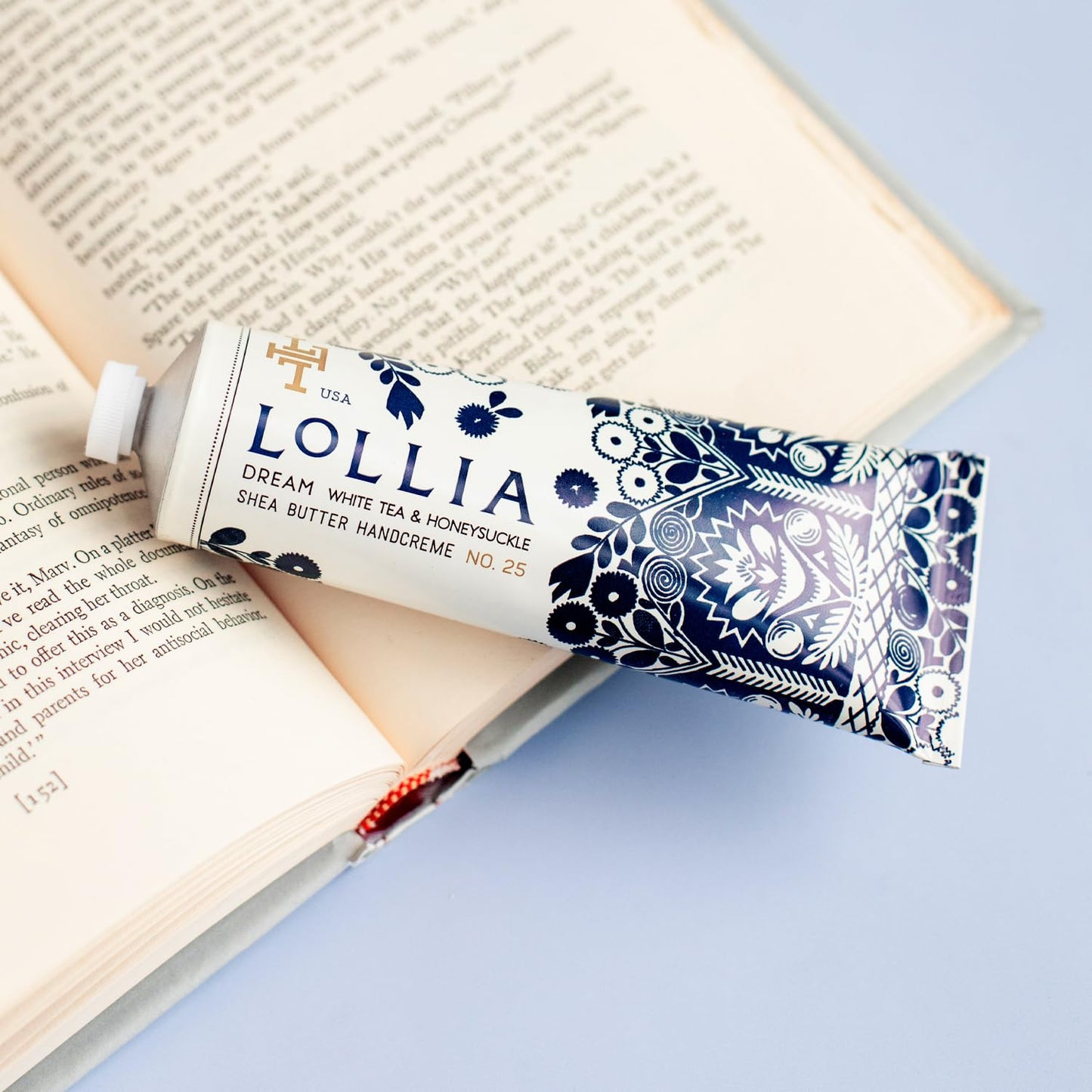 LOLLIA Dream Handcreme | Fragrant, Moisturizing Coveted Hand Lotion | Lightweight and Quick Absorbing | Finest Ingredients Including Shea Butter | 4 oz / 113 g