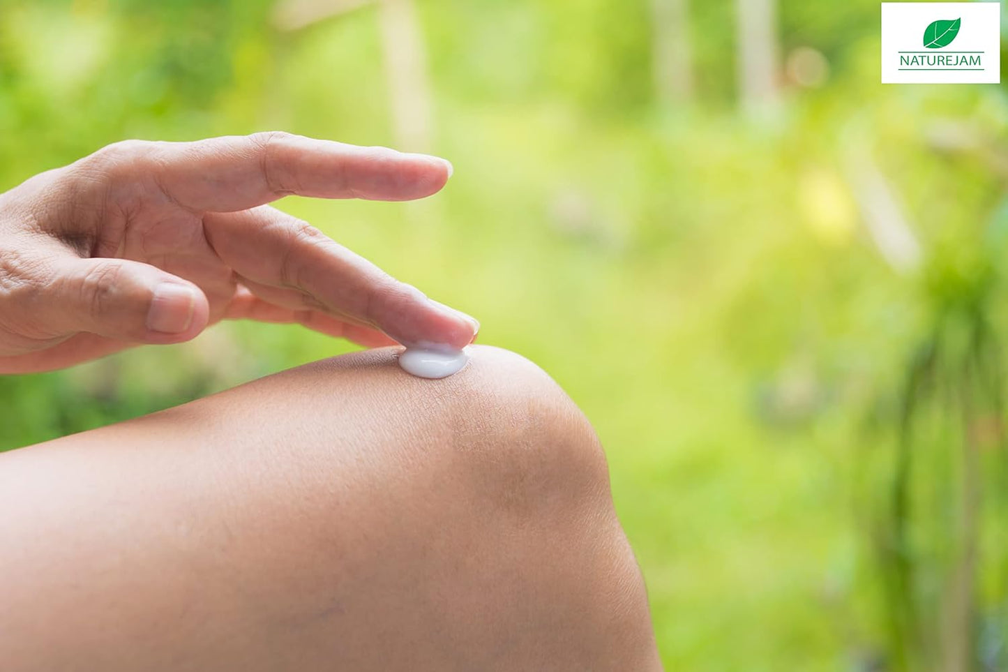 Naturejam Alpha Arbutin Powder Pure Skin Whitener Brightener Dark Spot Corrector, Evens Out Skin Tone and Helps with Hyperpigmentation (1 Pound)