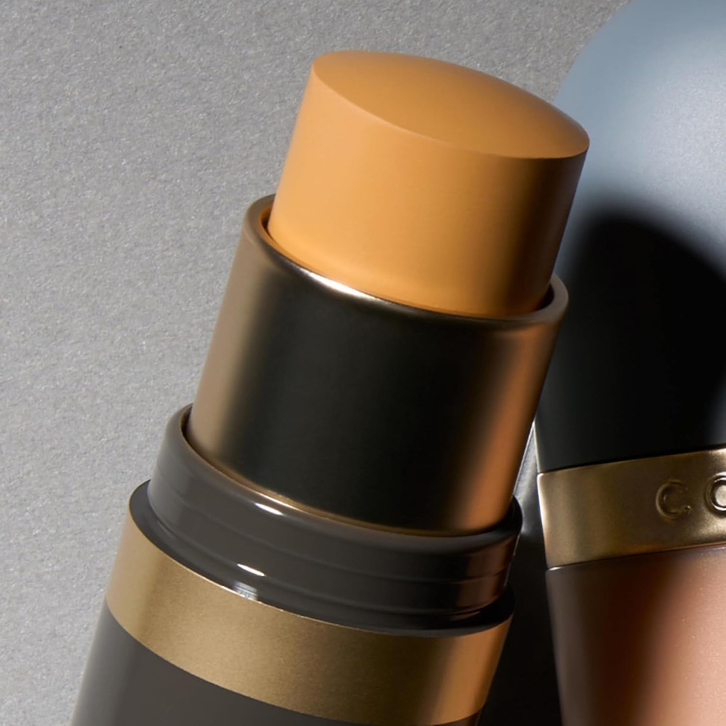 Cover FX Correct Stick Red Color Corrector Concealer - Flame: Neutralize Darkness (All Skin Tones) - Brighten + Neutralize Skin Discoloration - Creamy Lightweight Full Coverage