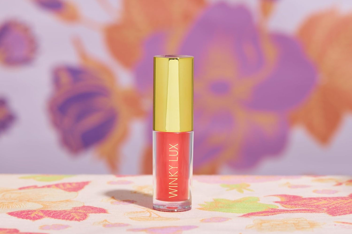 Winky Lux Peach Whisper Barely There Sheer Tinted Lip Oil - Hydrating Lip Gloss Tint, Peachy Pink Glossy Lip Balm, Juicy Non Sticky Long Lasting Formula, Infused with Jojoba Oil & Soft Vanilla Scent