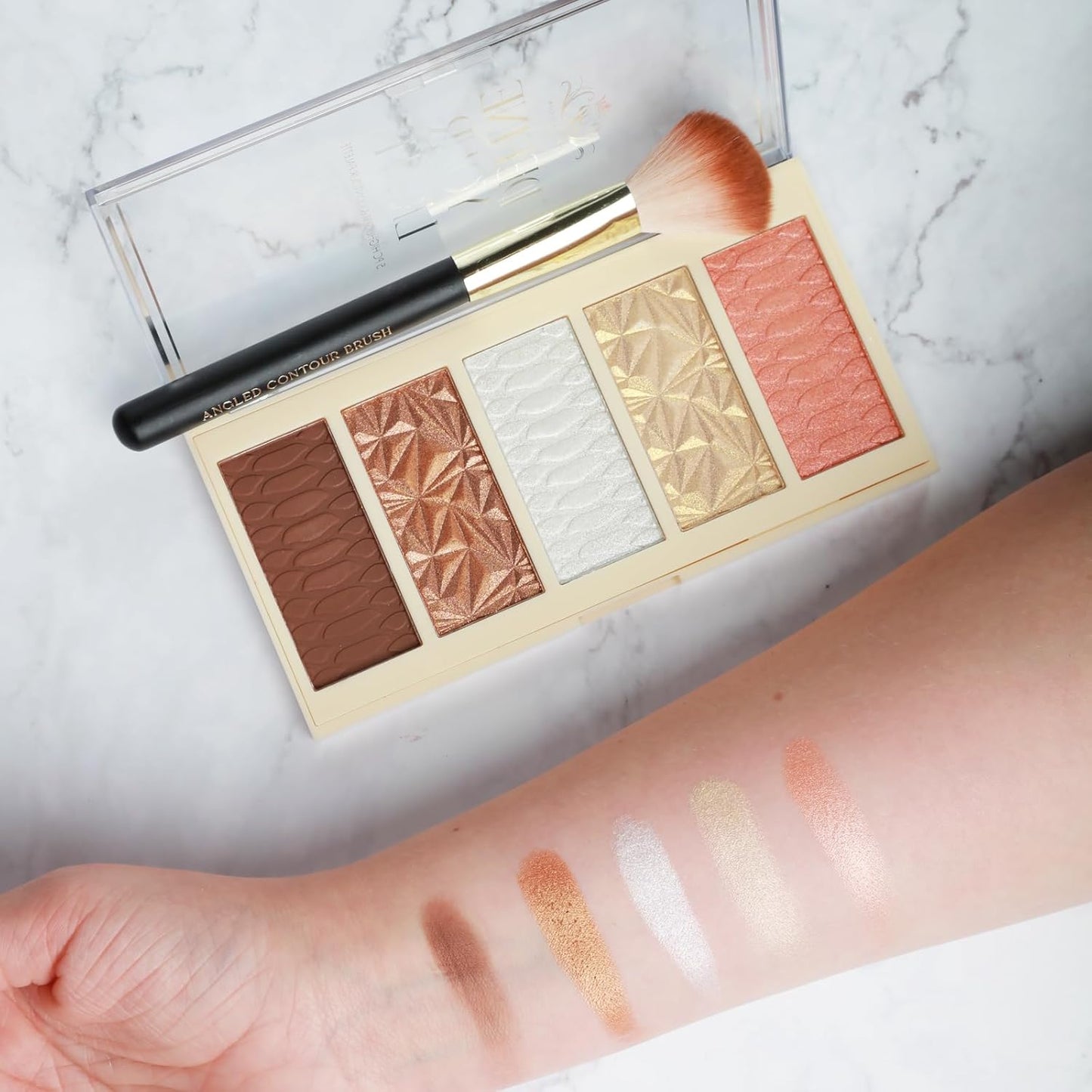 Paris Hilton Define Your Light Set - Blendable Highlighter Makeup with Vibrant Blush, Bronzer and Contour Palette - Makeup Palette with Brush - 1 pc