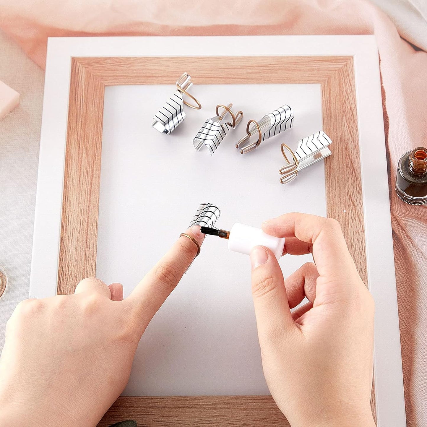 20 Pieces Reusable Nail Extension Forms Guide Protector Nail Tips Acrylic UV Gel Protector for Salon Home Supply(Silver)