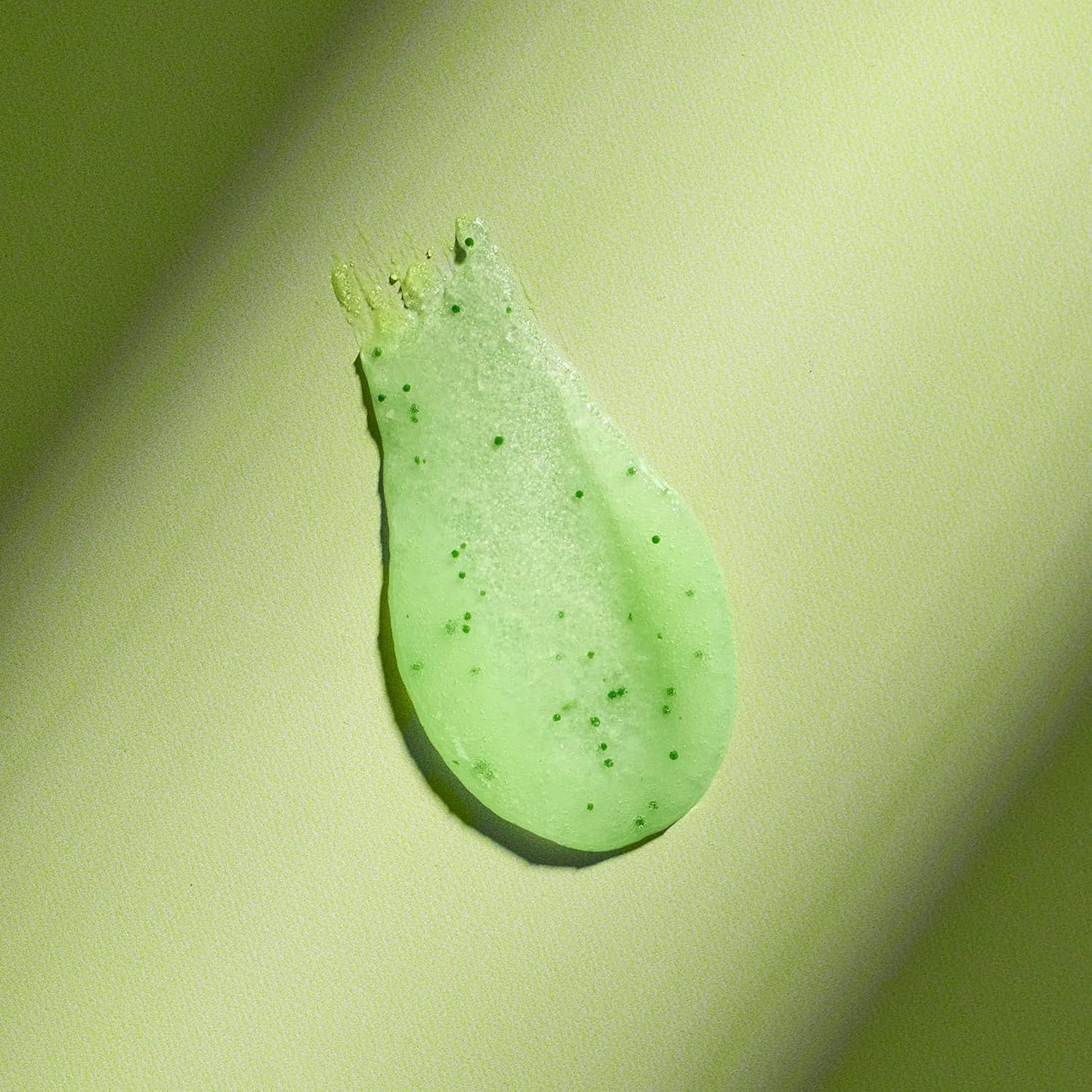 Tree Hut Palm Grove Shea Sugar Scrub | Exfoliating Body Scrub Removes Dead, Dry Skin for a Soft & Hydrated Feel | Nourishing Essential Body Care | 18 fl oz.